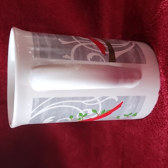 NIB, Holiday Mug. Cardinal Design. - Picture 6 of 9
